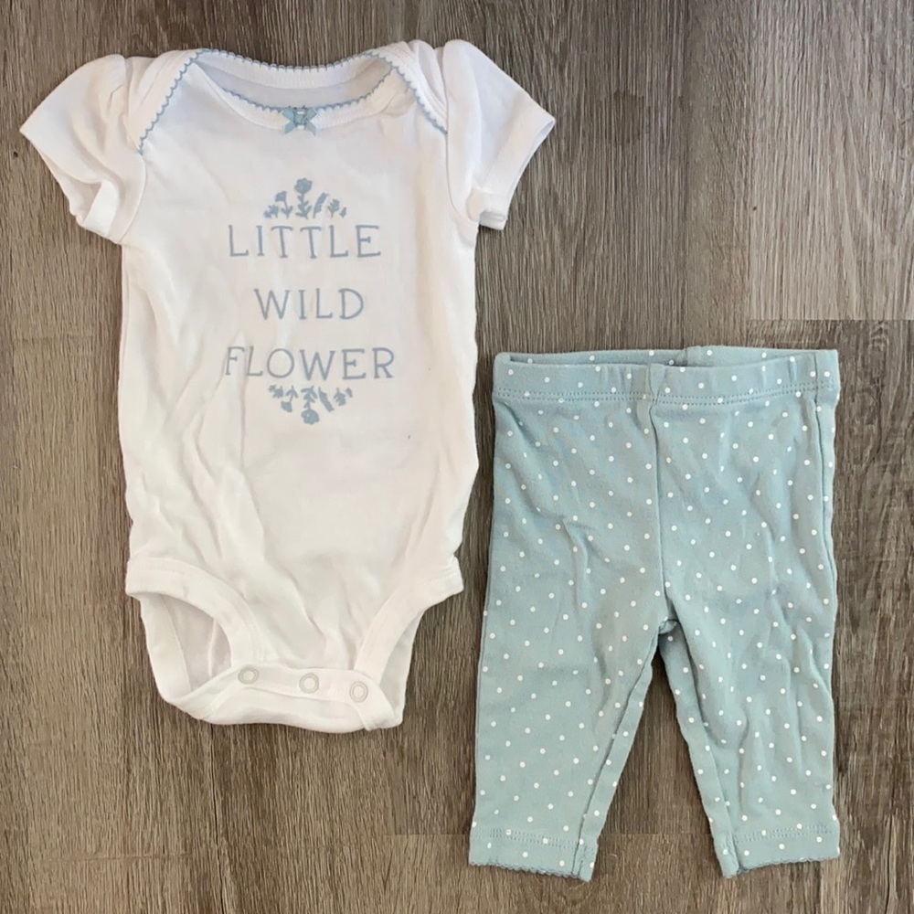 Carter’s 3m 2 piece outfit